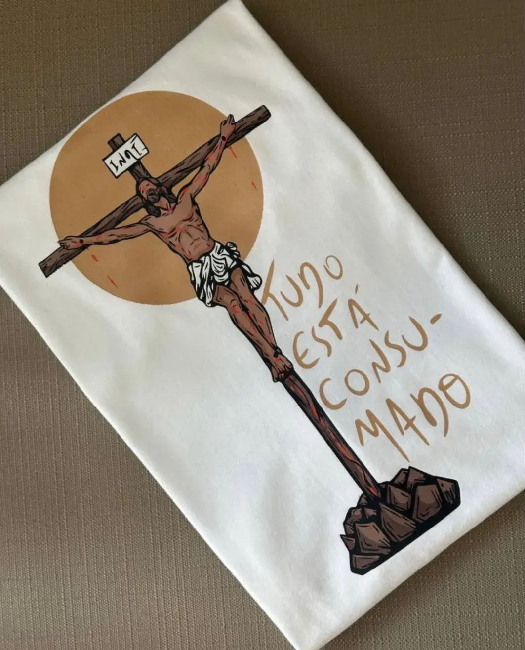 T- SHIRT JESUS CRUCIFICADO